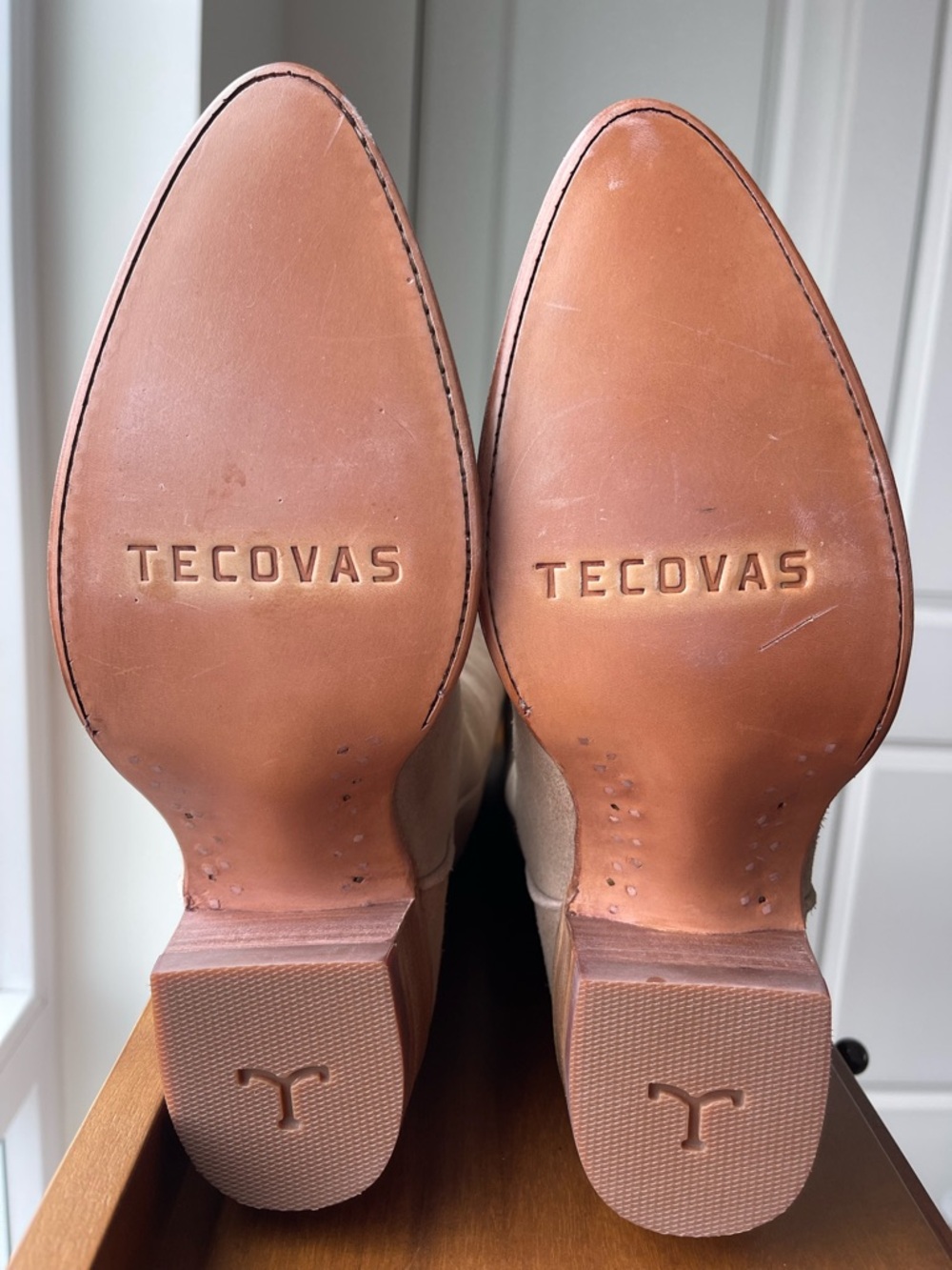 Tecovas FABULOUS Abby coastal cowgirl/festival season boots in Driftwood Suede! - Picture 7 of 17